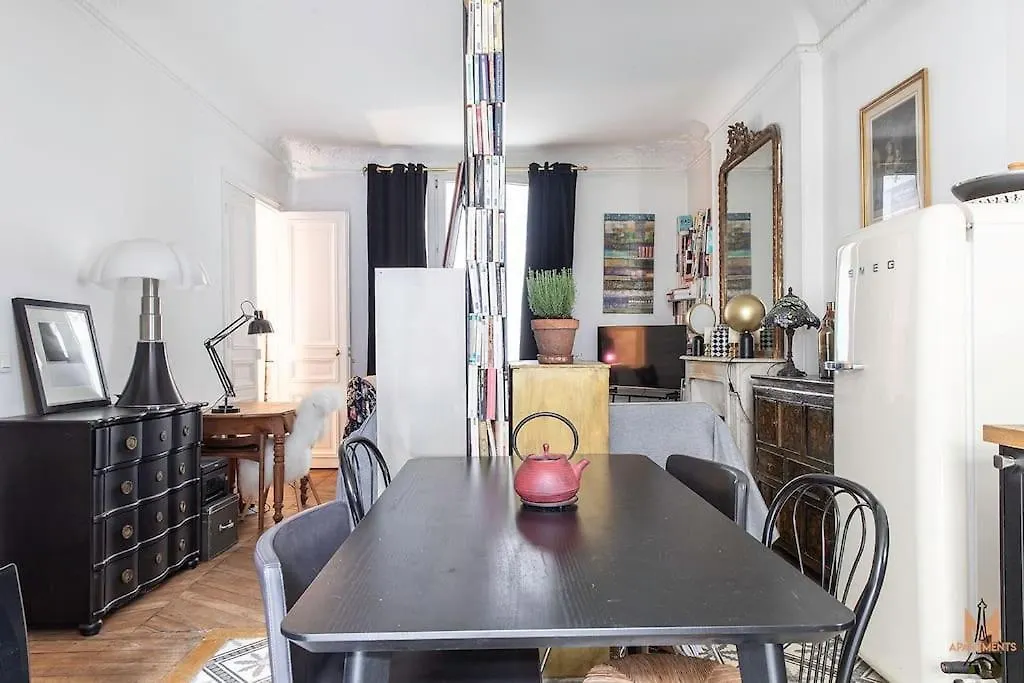 Montmartre With Private Courtyard Lejlighed Paris